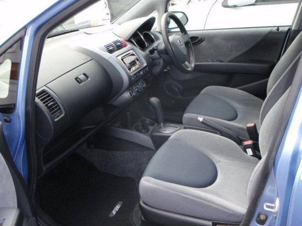 2002 Honda Fit