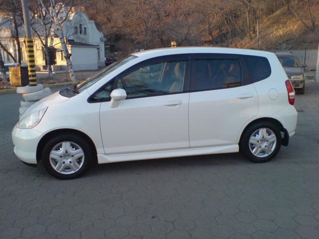 2002 Honda Fit