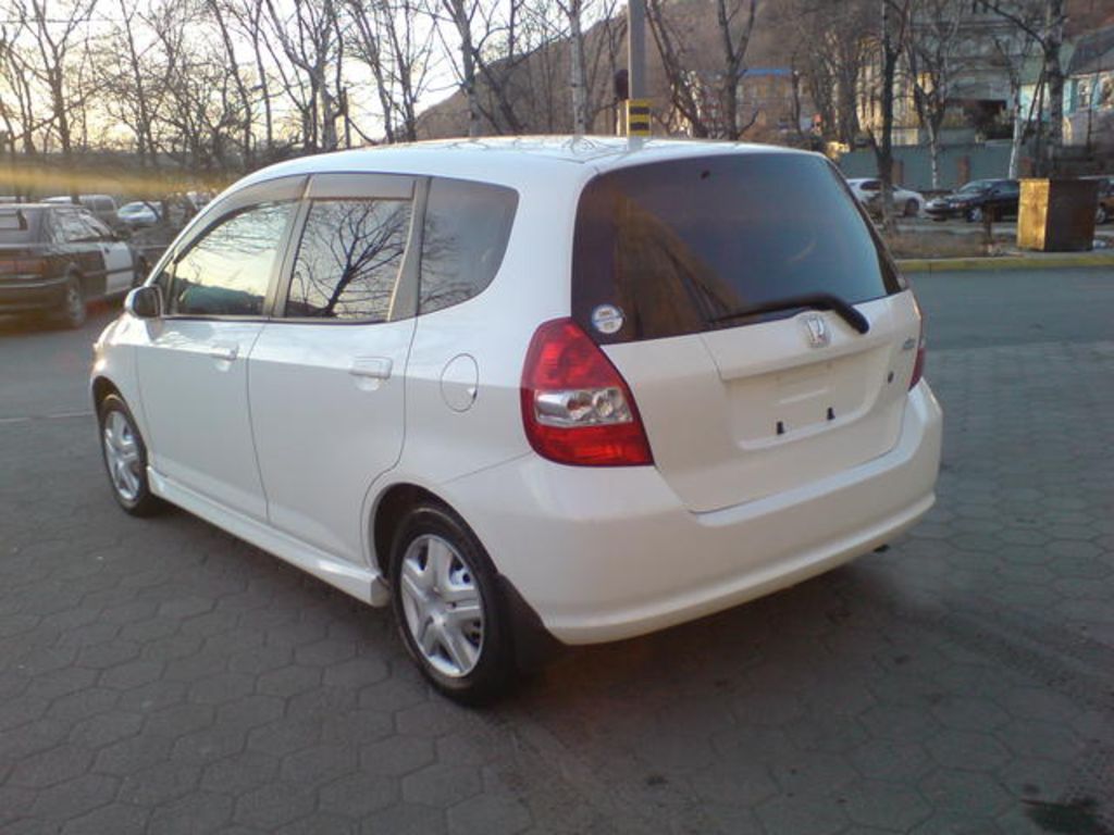 2002 Honda Fit