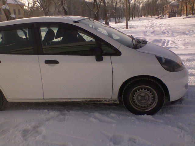 2002 Honda Fit