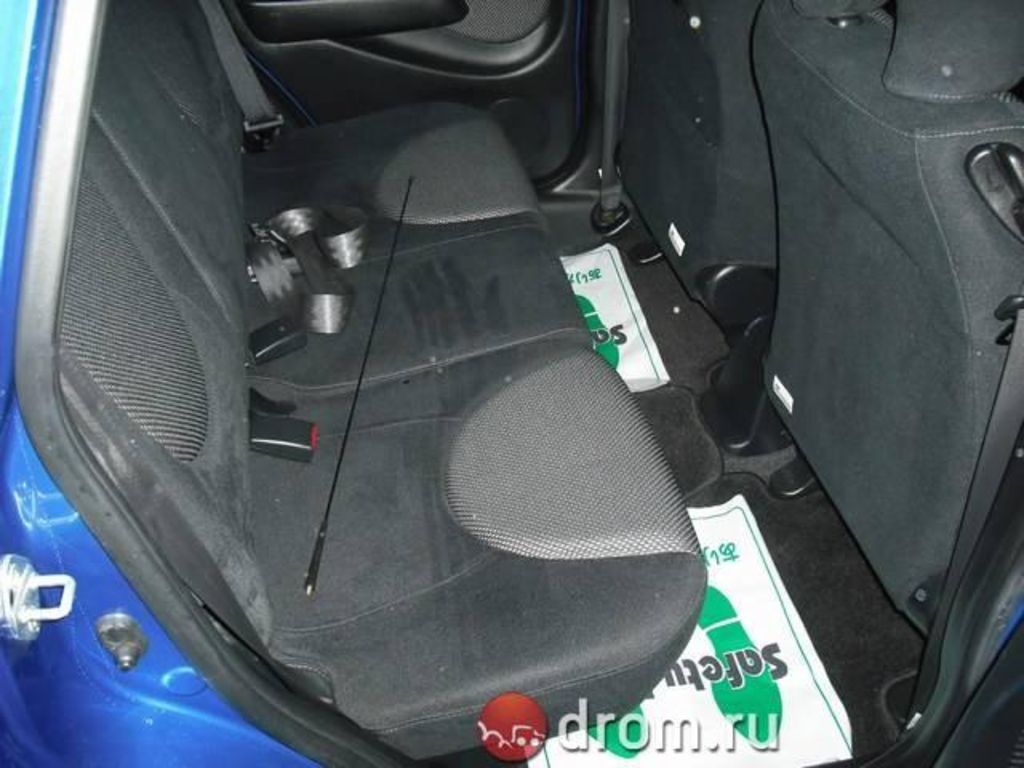 2002 Honda Fit