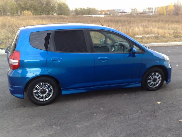 2002 Honda Fit