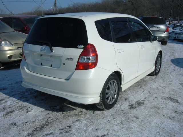 2002 Honda Fit