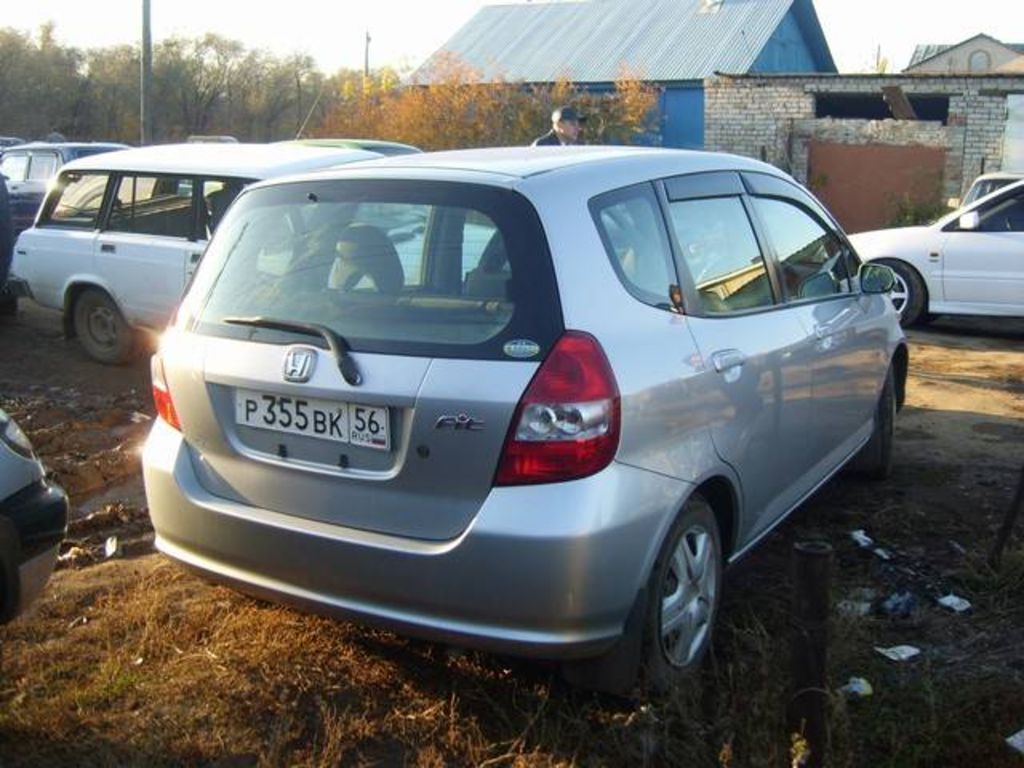 2002 Honda Fit