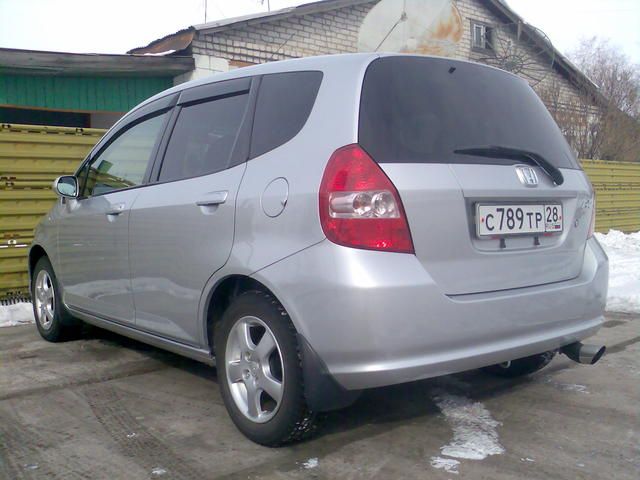 2002 Honda Fit