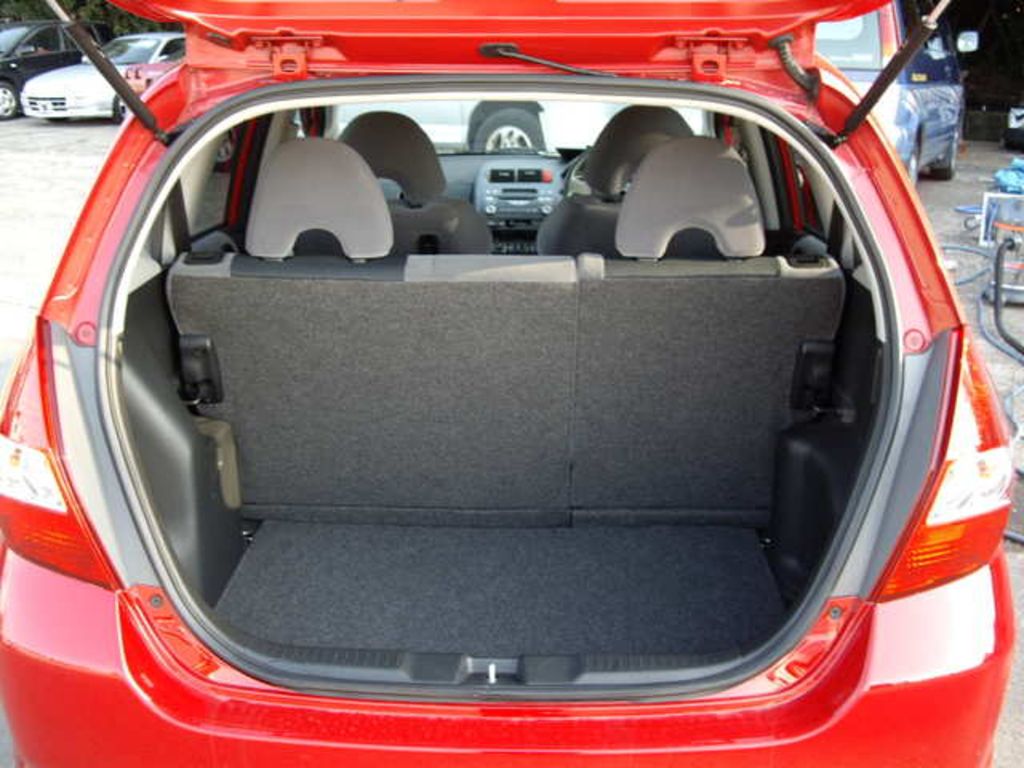 2002 Honda Fit