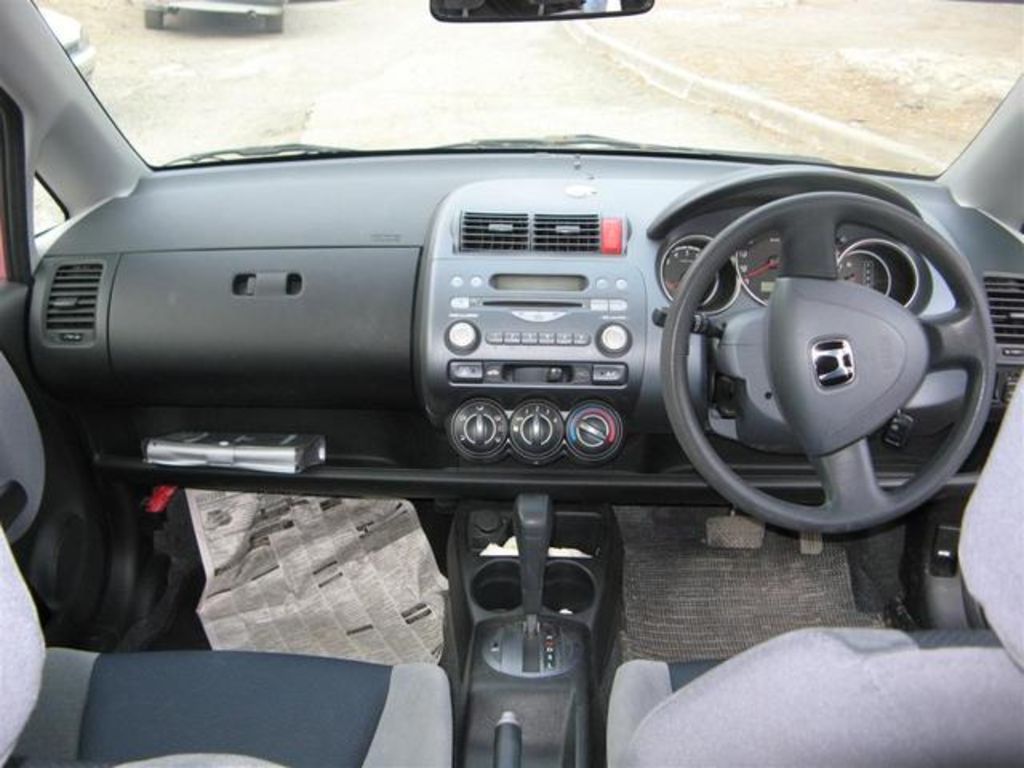 2002 Honda Fit