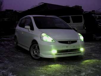 2002 Honda Fit