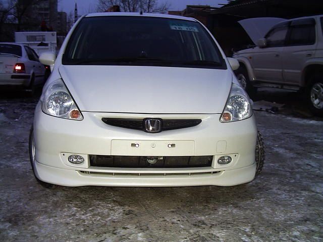 2002 Honda Fit