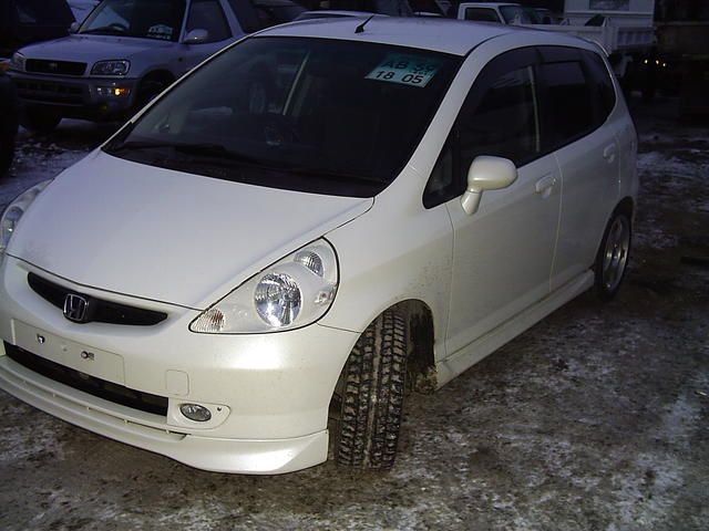 2002 Honda Fit