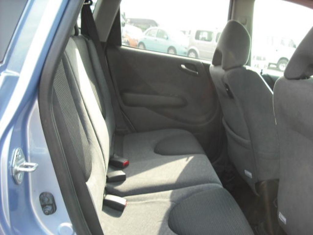 2002 Honda Fit