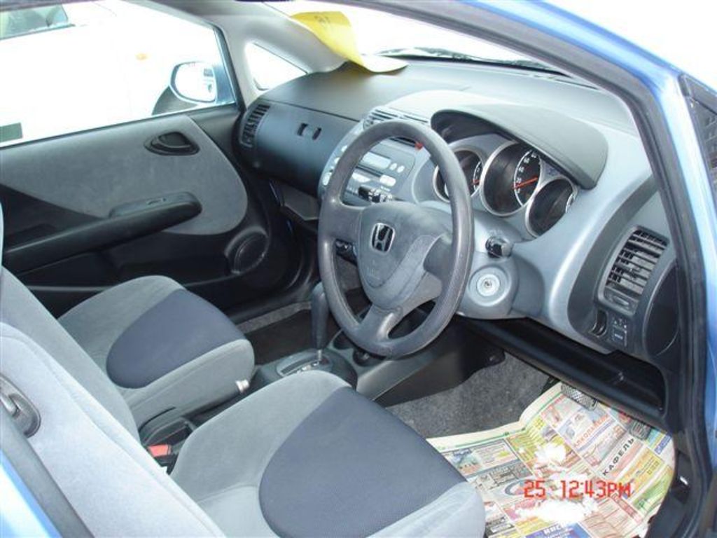 2002 Honda Fit