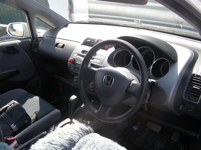 2002 Honda Fit