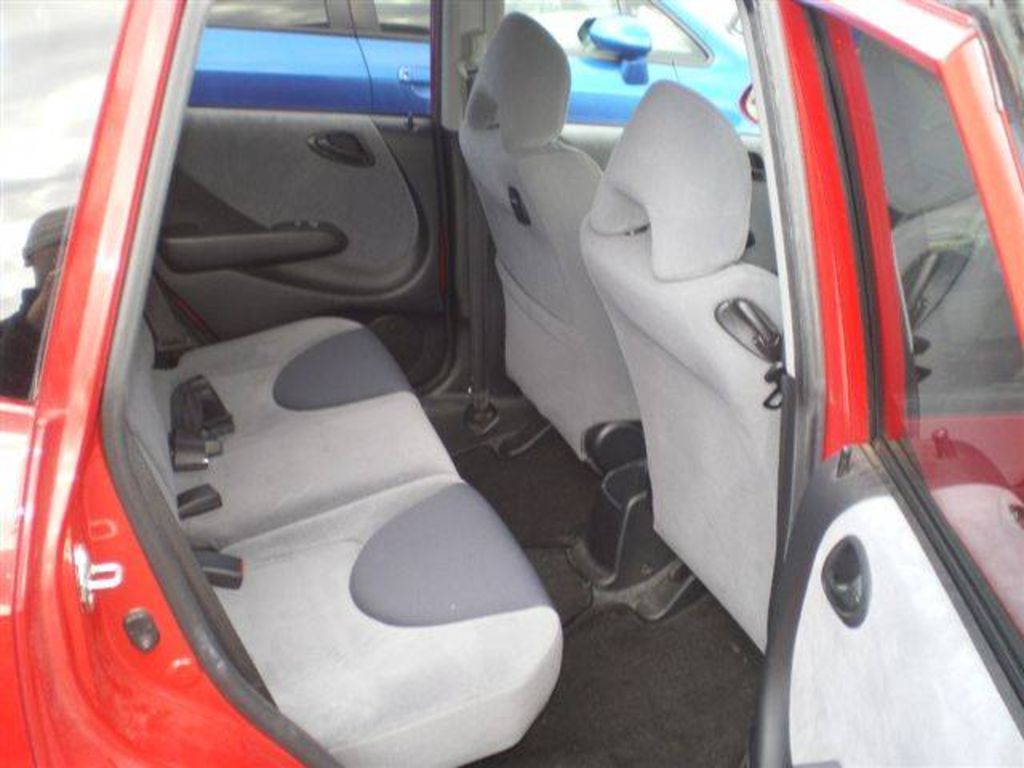 2002 Honda Fit