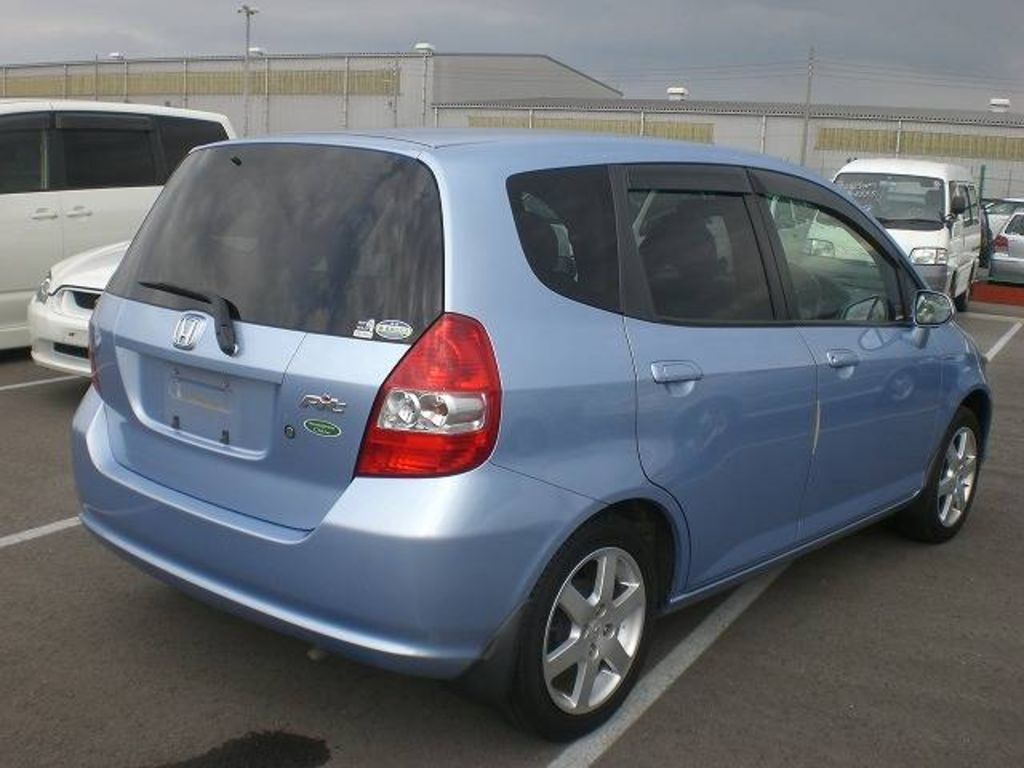 2002 Honda Fit