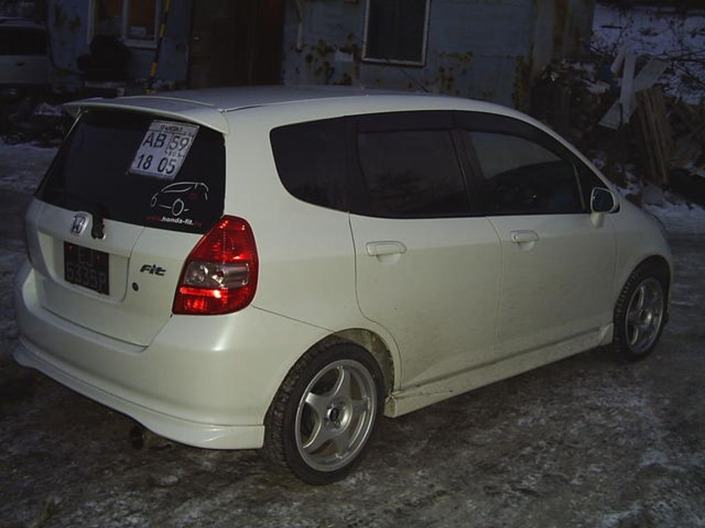 2002 Honda Fit