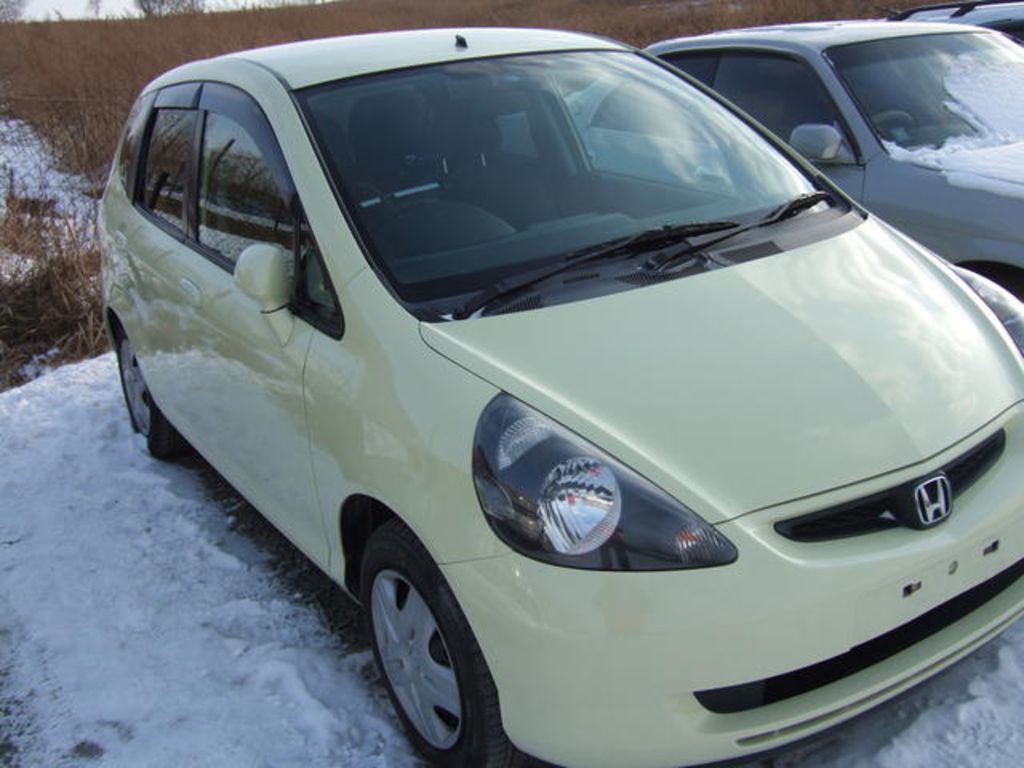 2002 Honda Fit