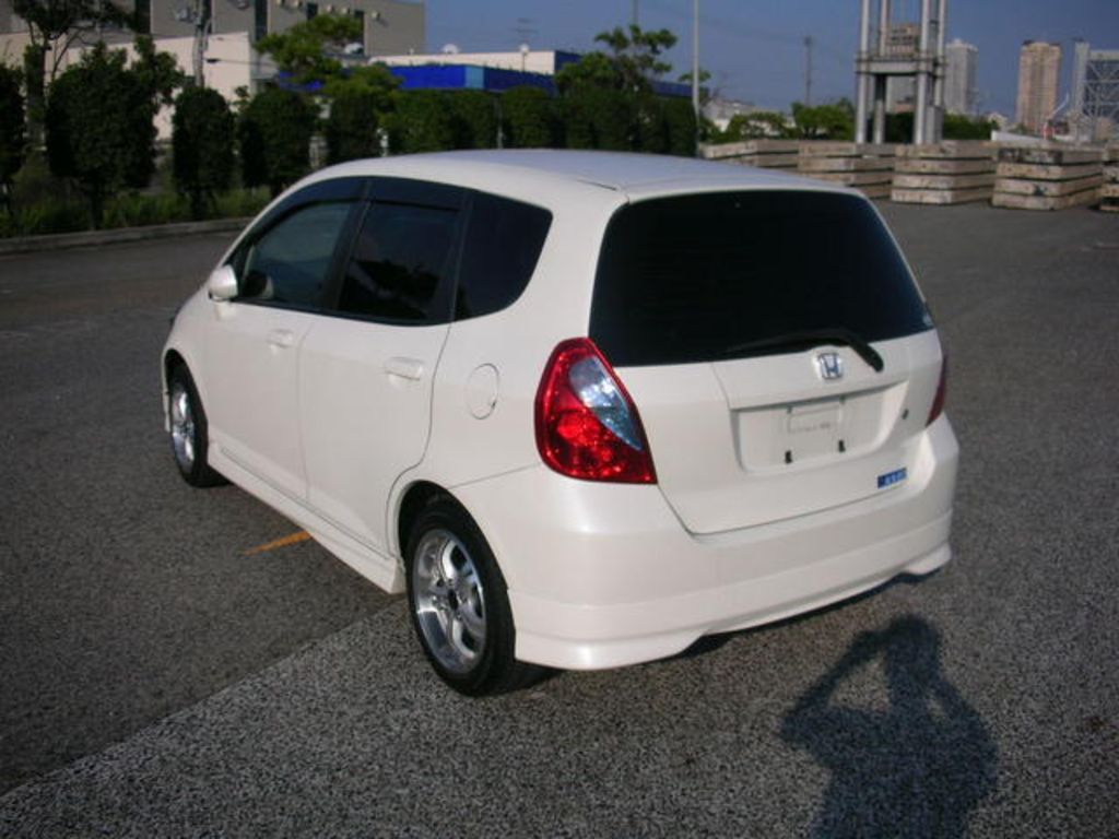 2002 Honda Fit