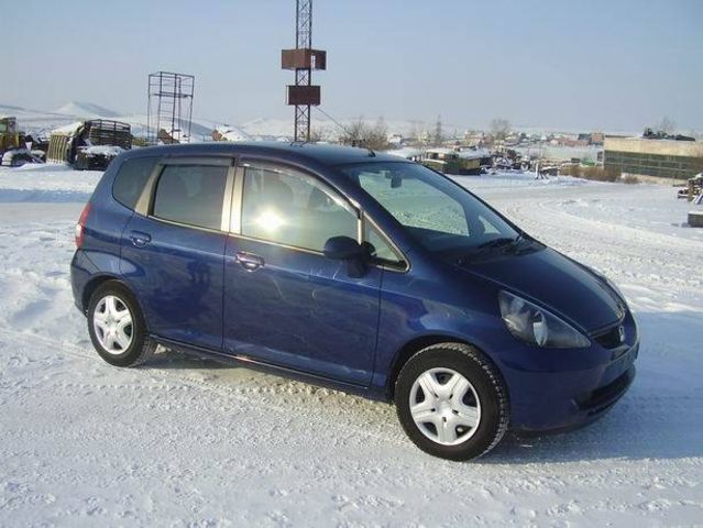 2002 Honda Fit