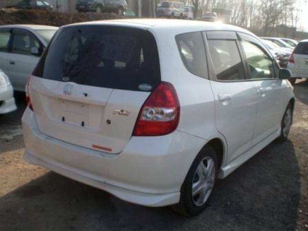 2002 Honda Fit