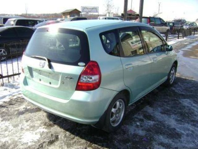 2002 Honda Fit