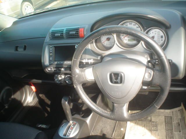 2002 Honda Fit