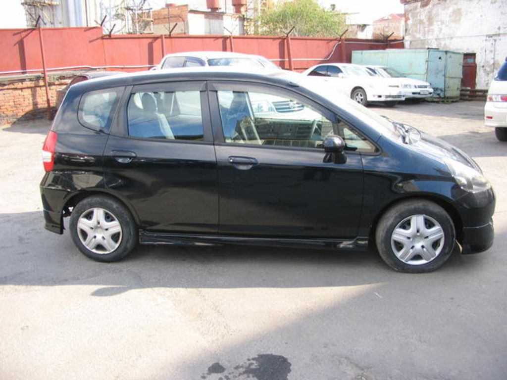 2002 Honda Fit