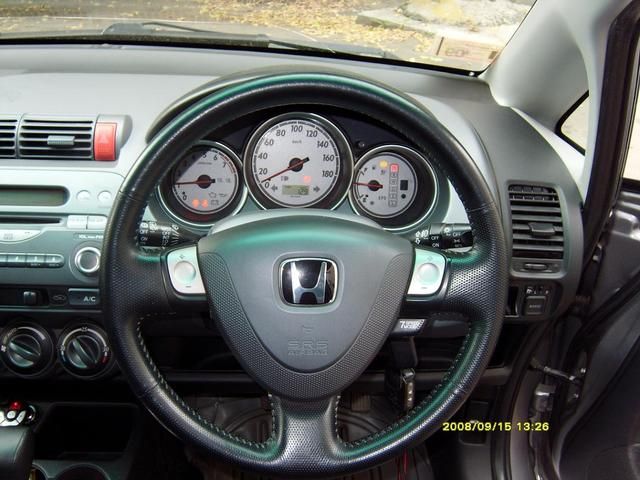 2002 Honda Fit