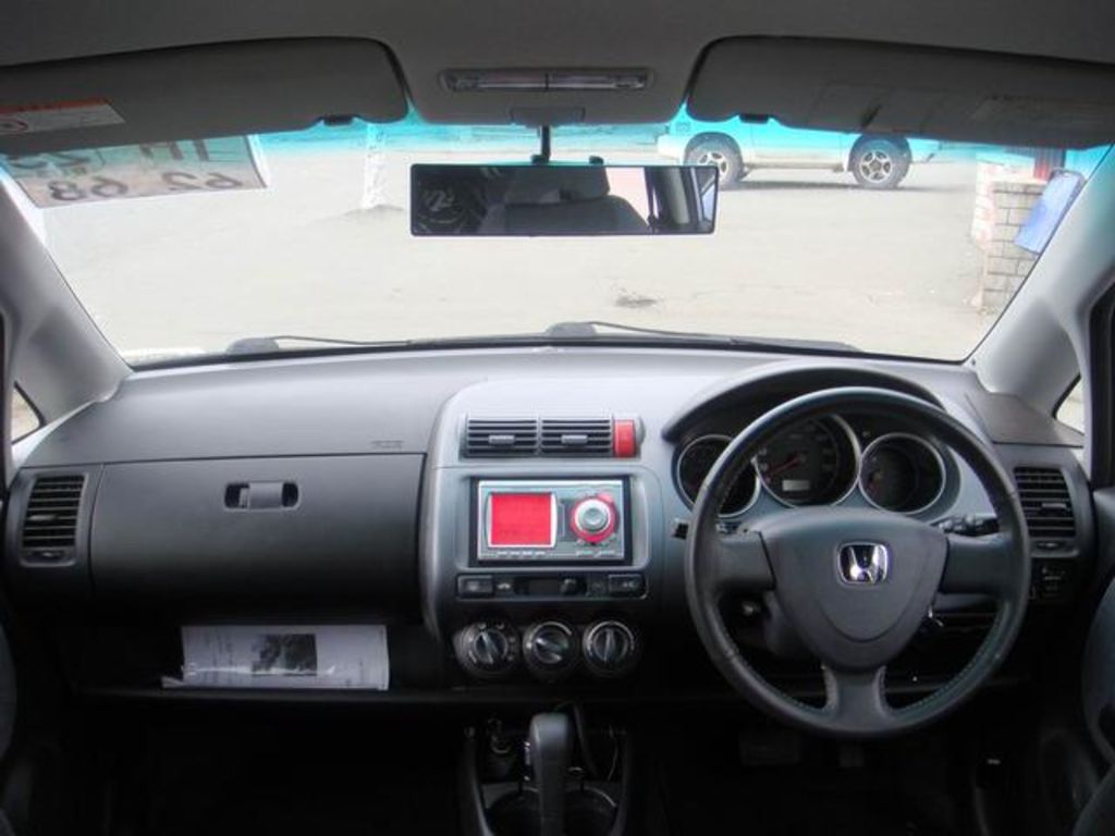 2002 Honda Fit