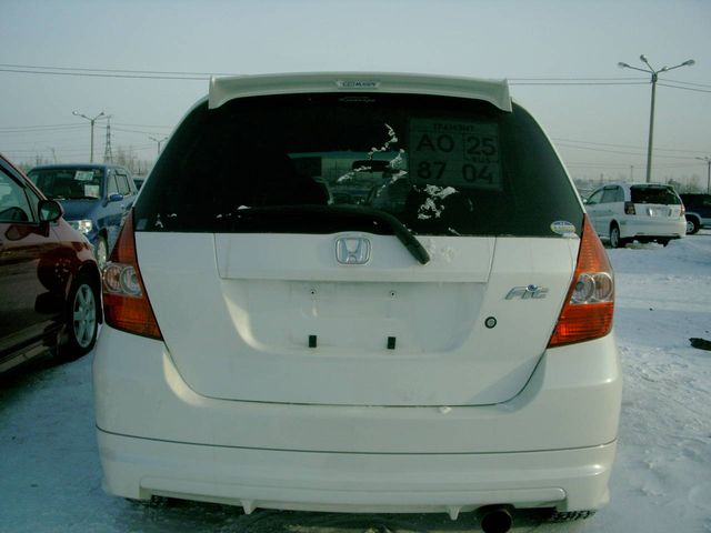 2002 Honda Fit