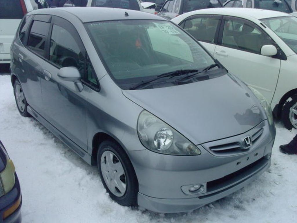 2002 Honda Fit