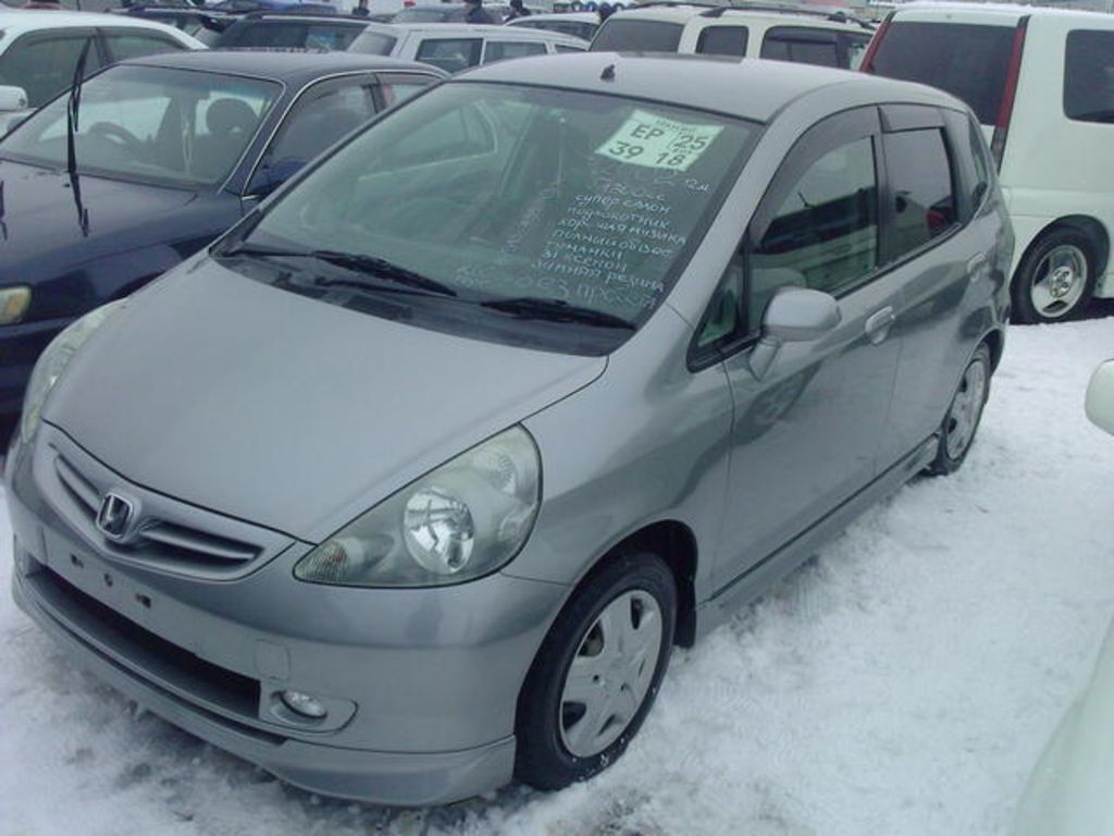 2002 Honda Fit