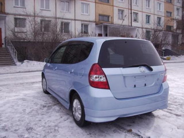 2002 Honda Fit