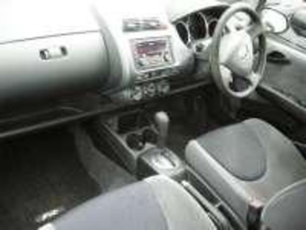 2002 Honda Fit