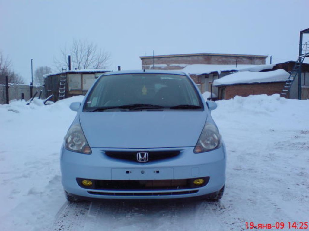 2002 Honda Fit