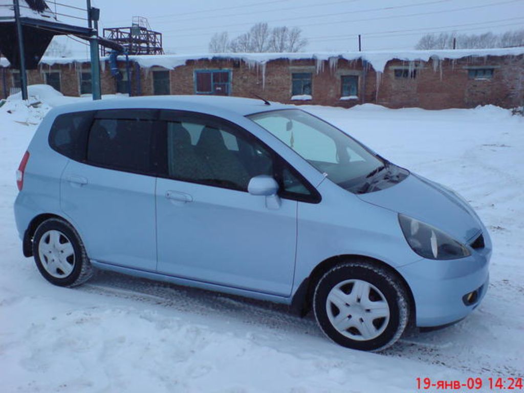 2002 Honda Fit