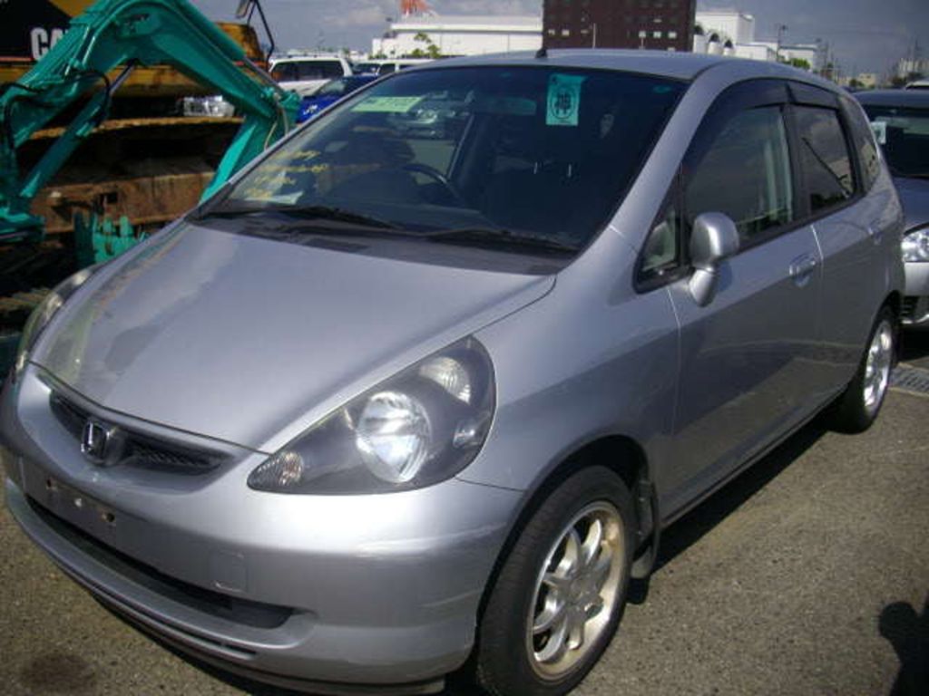 2002 Honda Fit