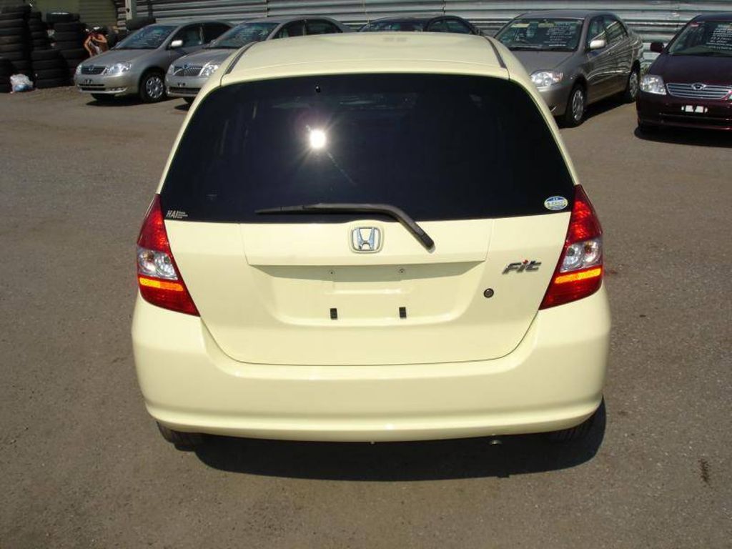 2002 Honda Fit