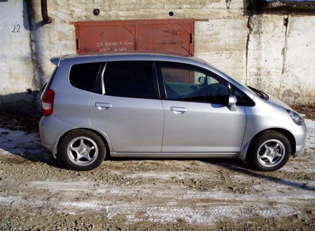 2002 Honda Fit