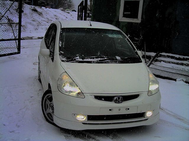 2002 Honda Fit