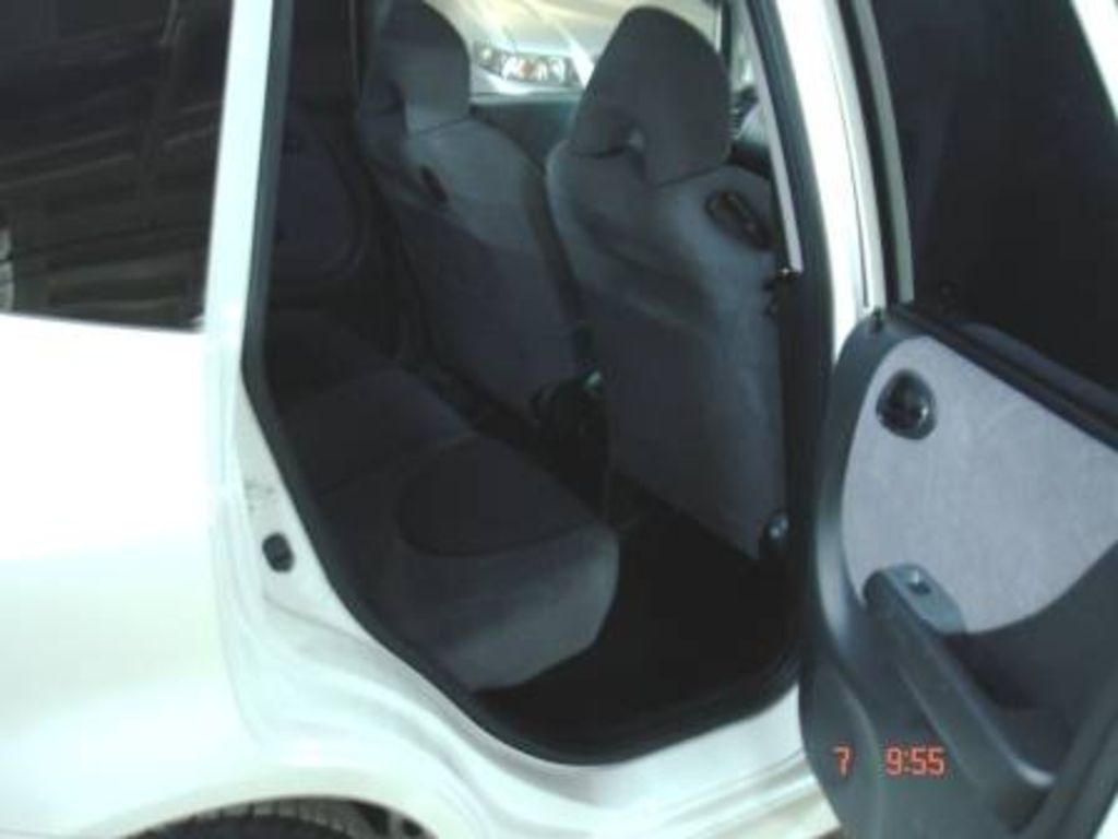 2002 Honda Fit