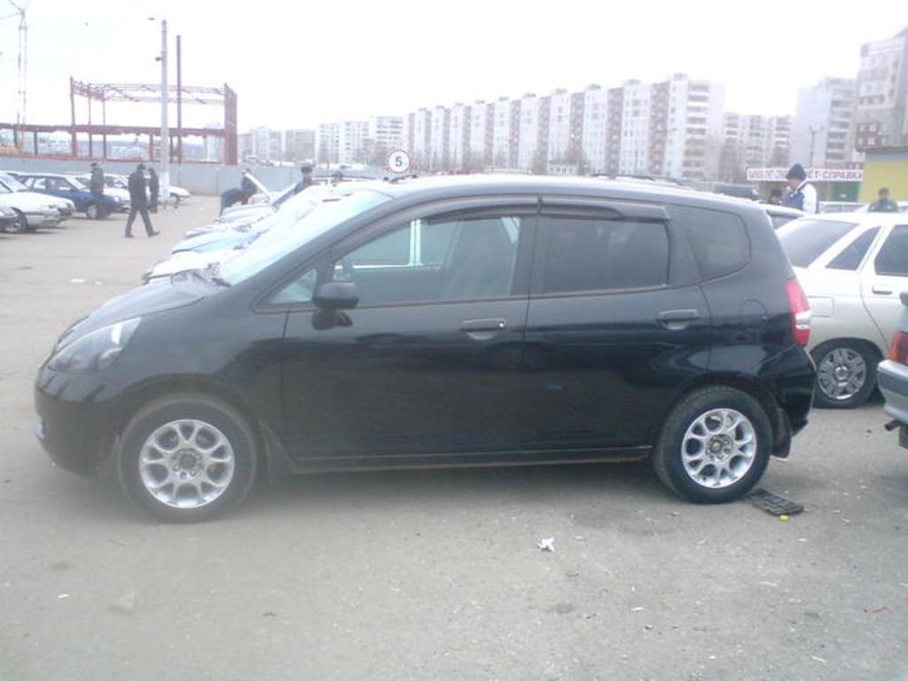 2002 Honda Fit