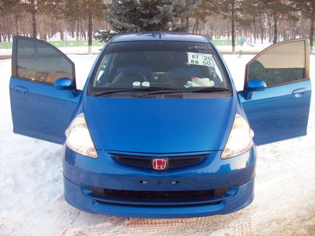 2002 Honda Fit