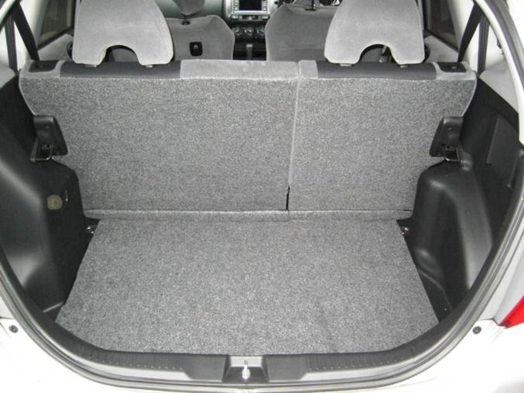 2002 Honda Fit