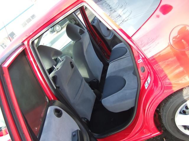 2002 Honda Fit