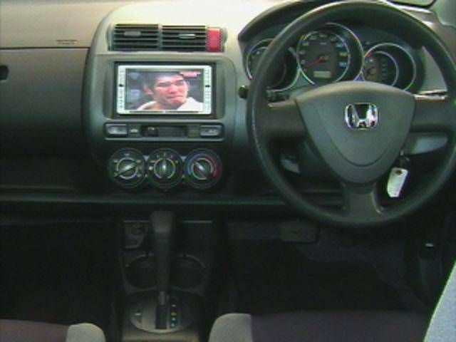 2002 Honda Fit