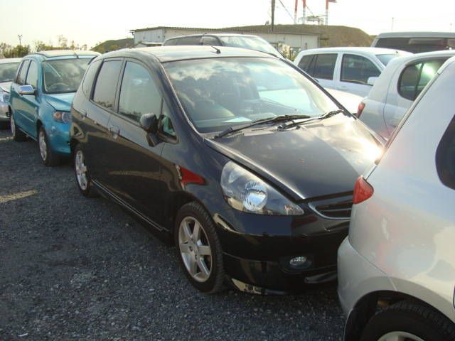 2002 Honda Fit