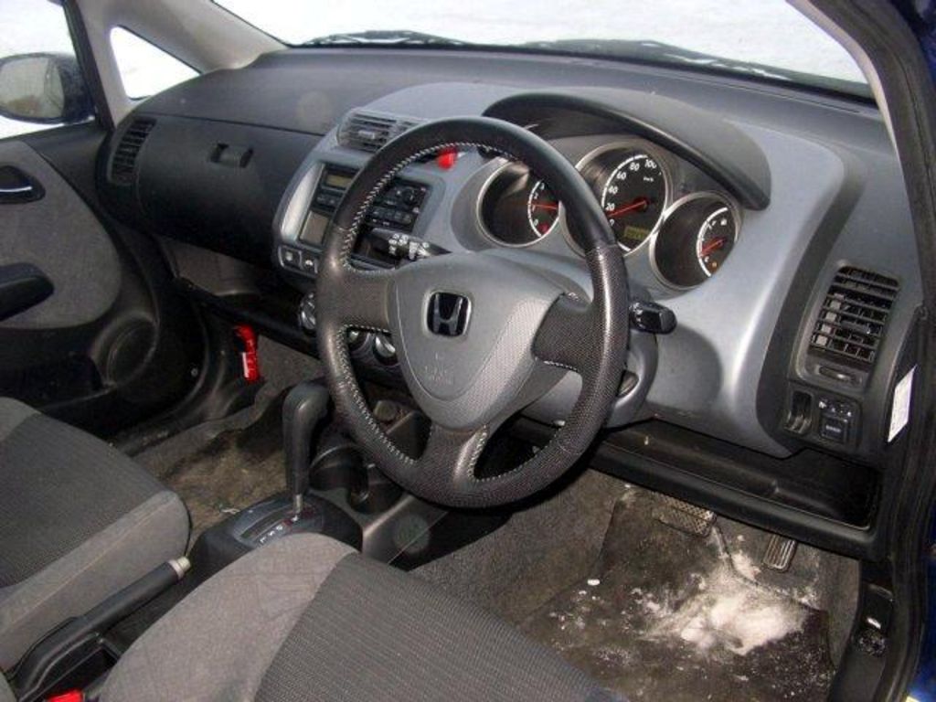 2002 Honda Fit