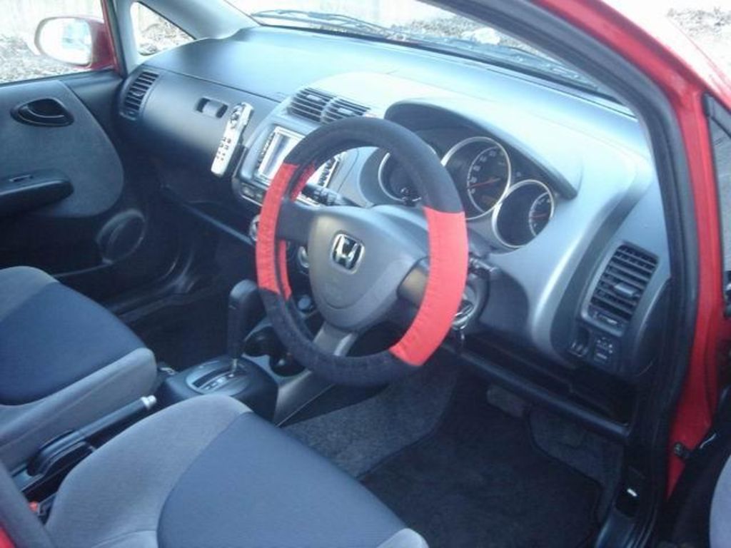 2002 Honda Fit