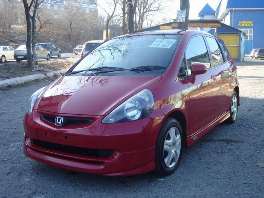 2002 Honda Fit